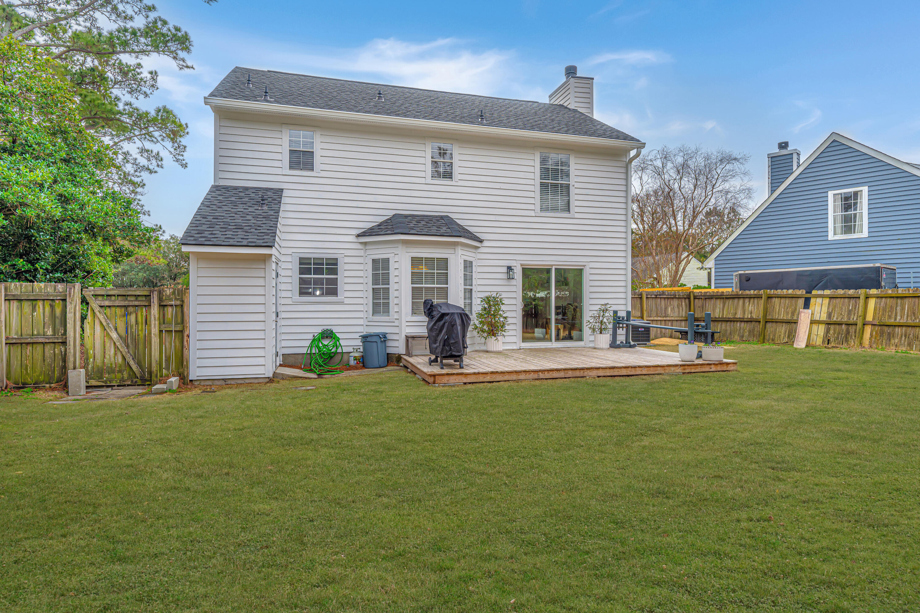 1423 Oaklanding Road
