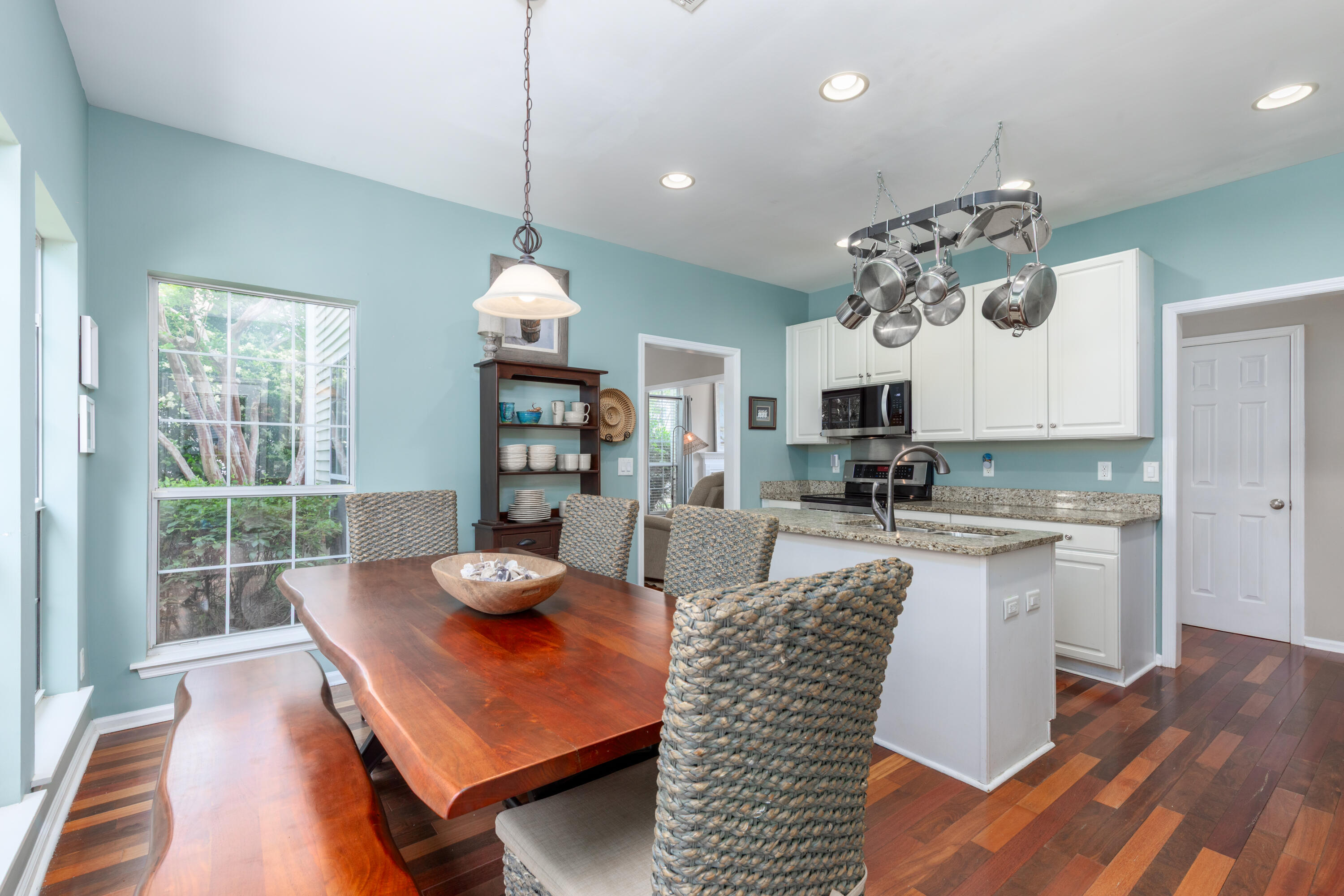 2632 Planters Pointe Boulevard
