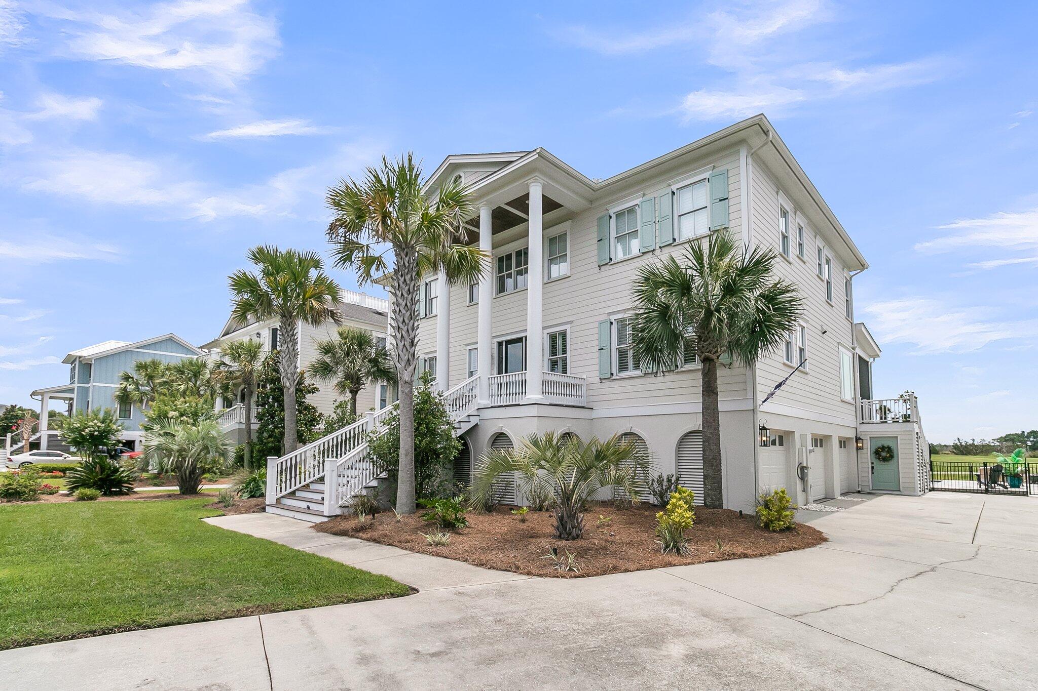 1636 Rivertowne Country Club Drive