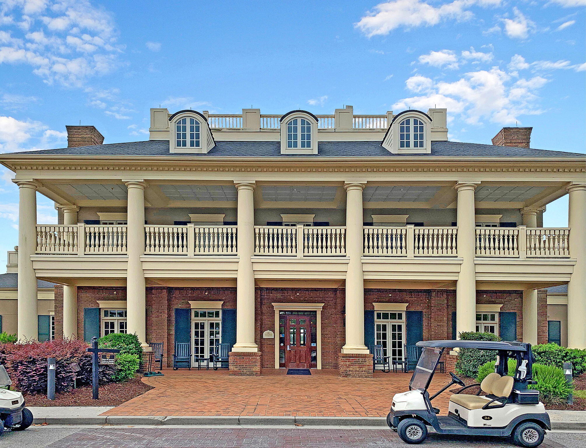 1636 Rivertowne Country Club Drive