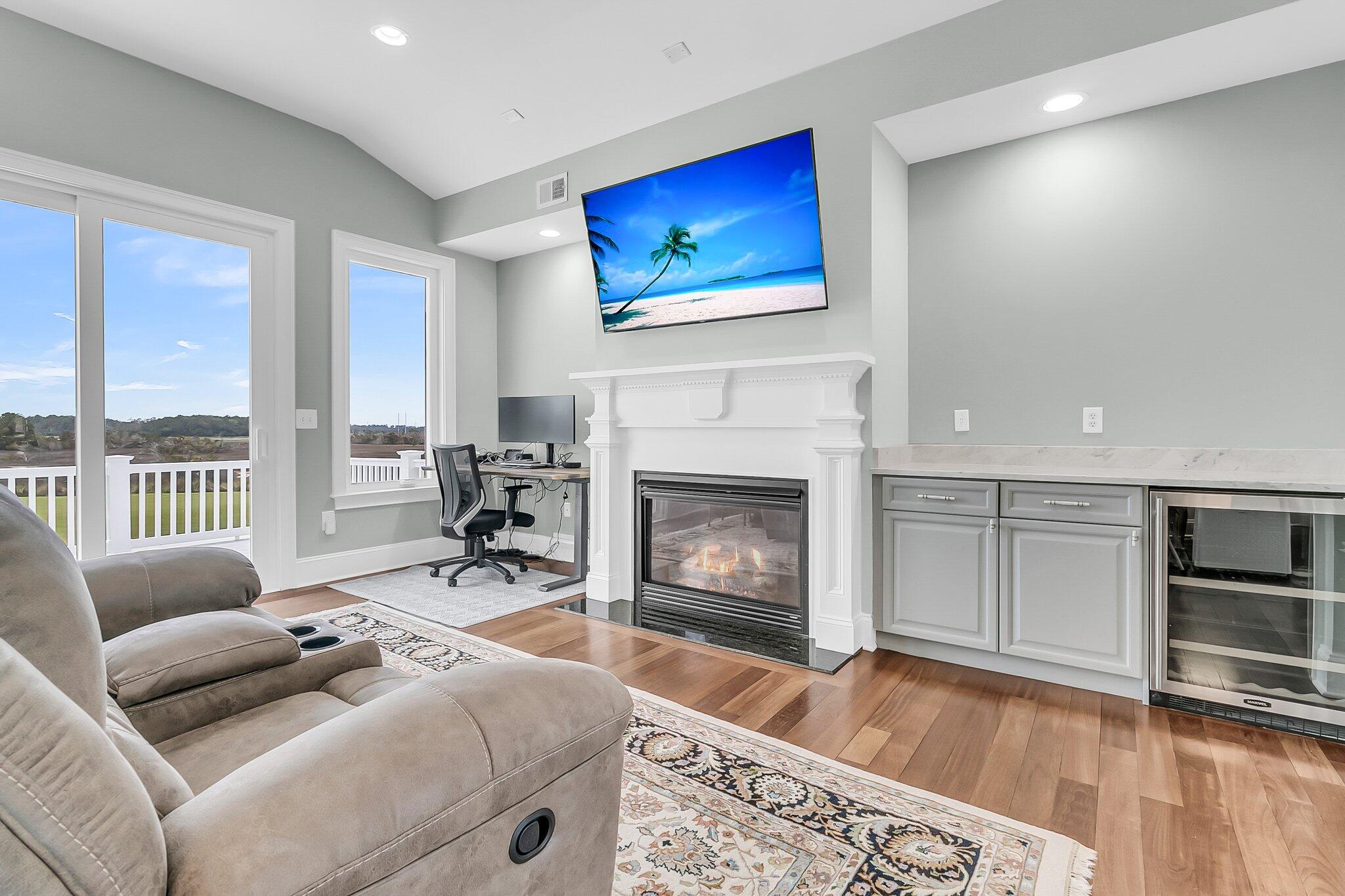 1636 Rivertowne Country Club Drive