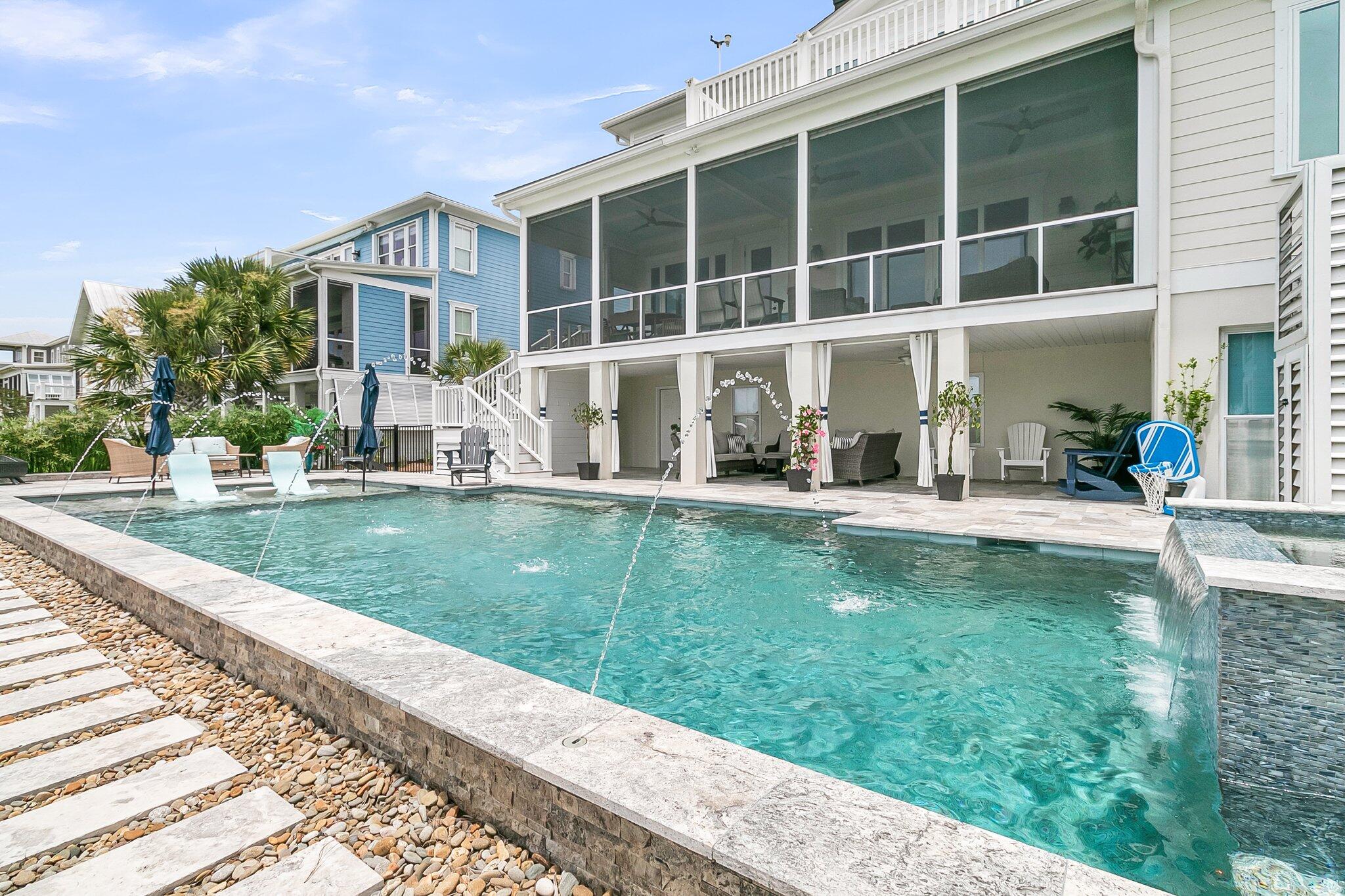 1636 Rivertowne Country Club Drive