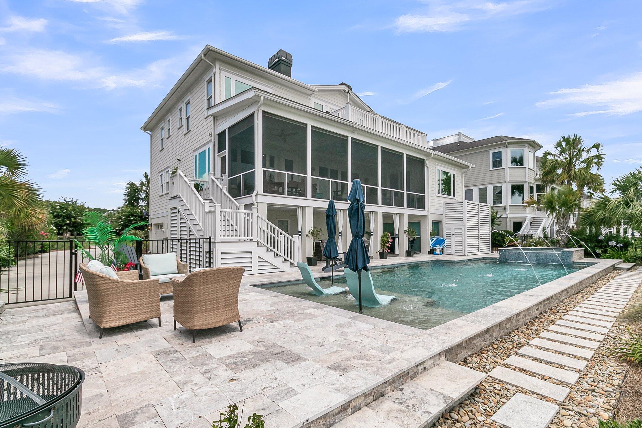 1636 Rivertowne Country Club Drive