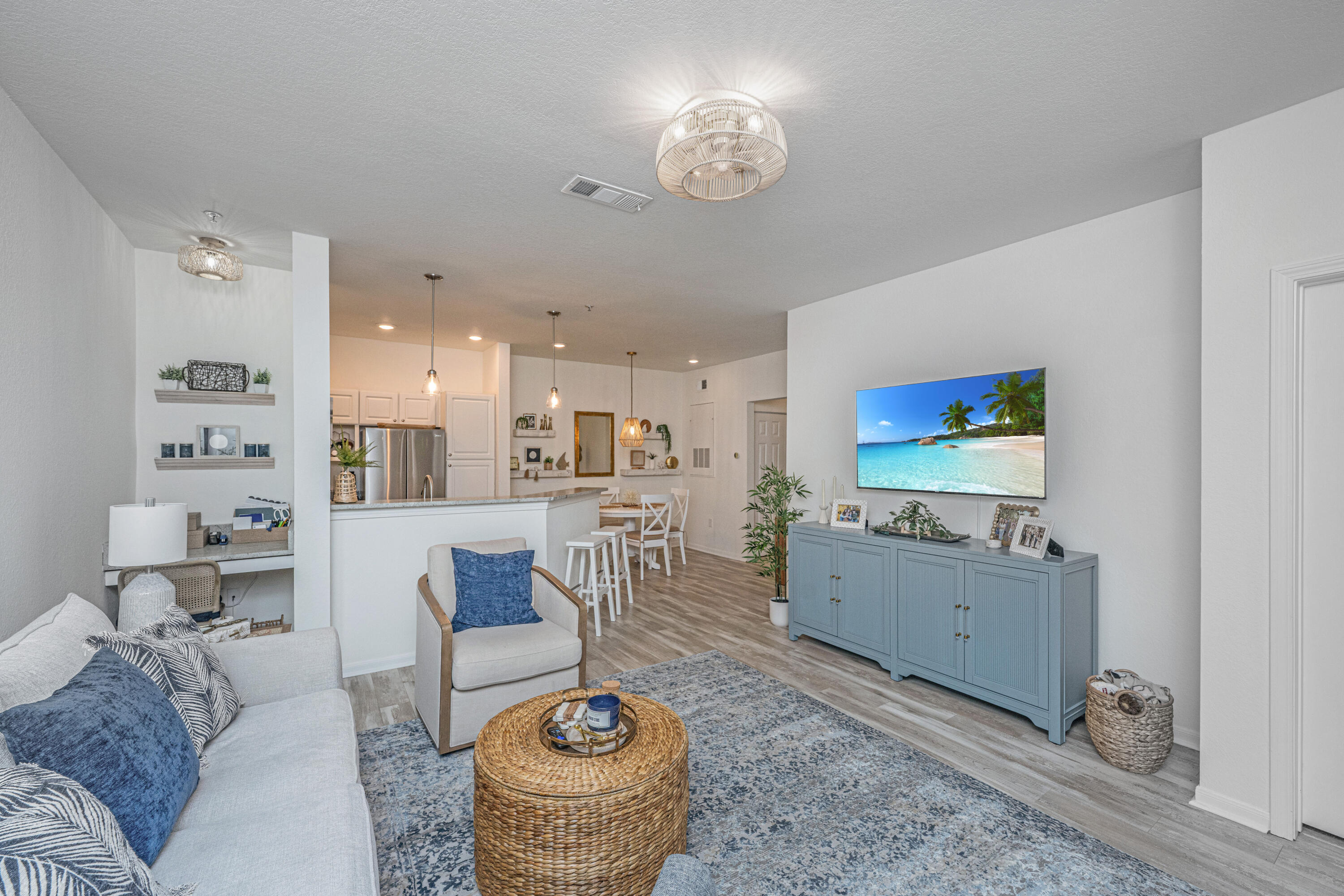 60 Fenwick Hall Allee # 524