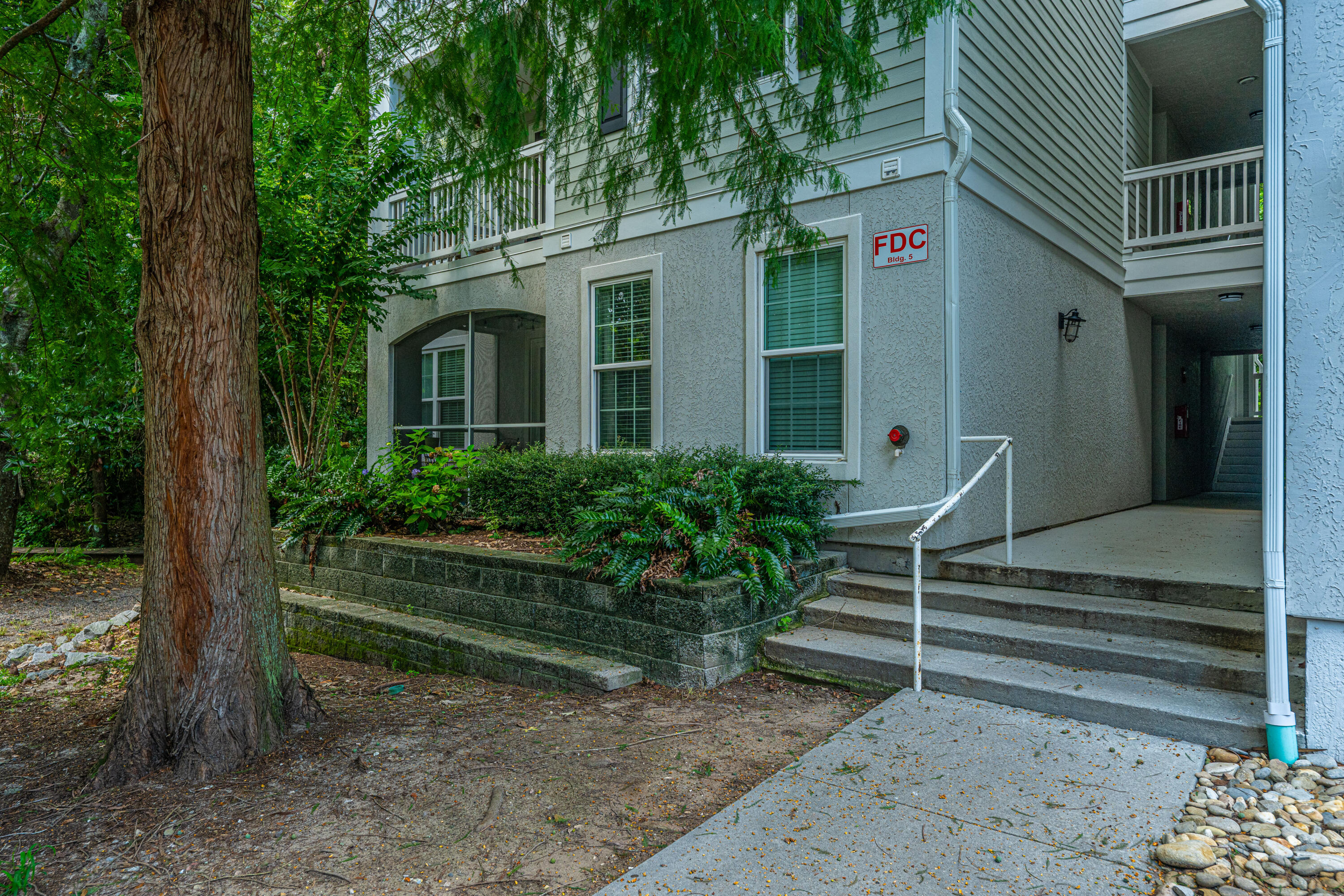 60 Fenwick Hall Allee # 524