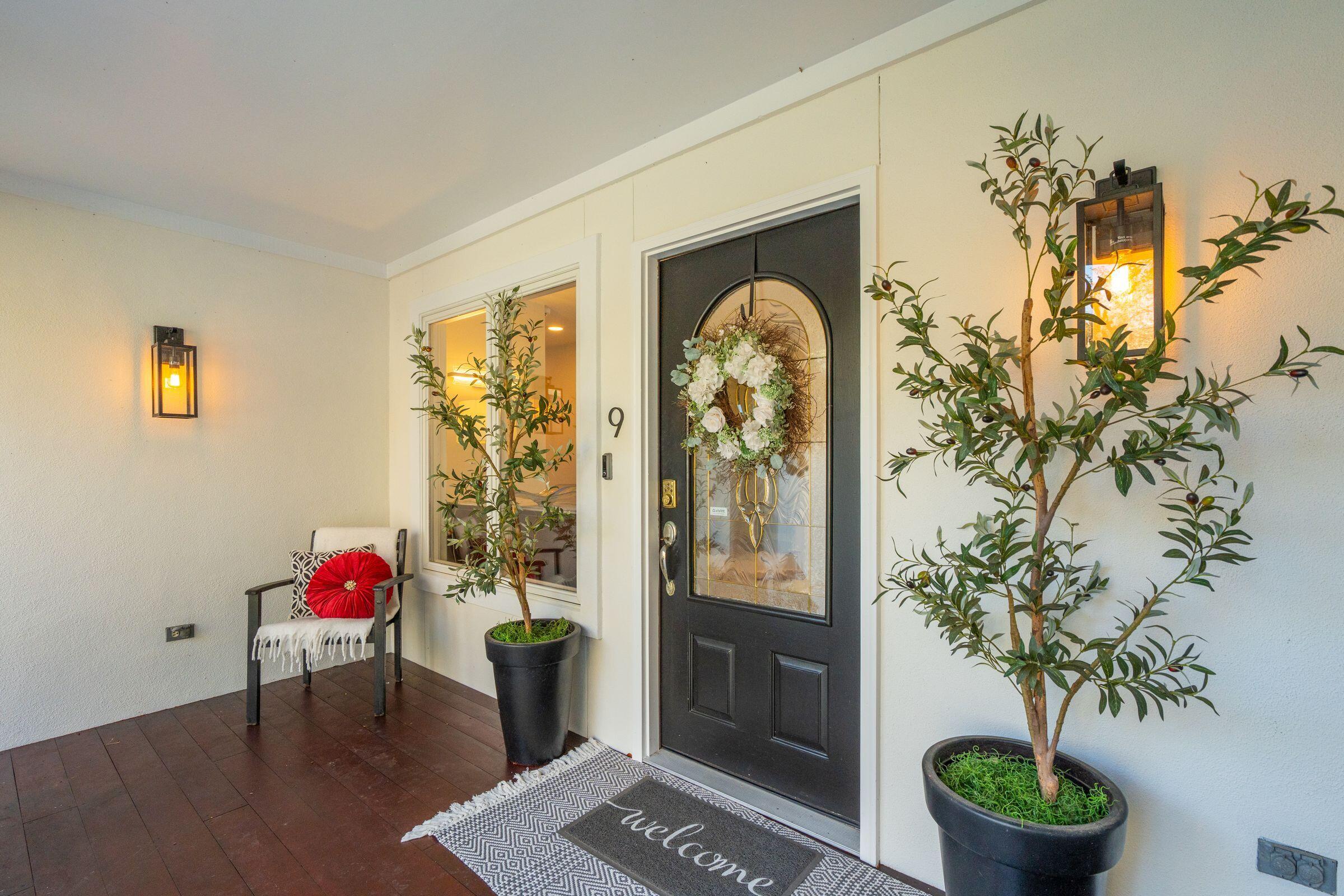 9 Fairway Village Lane