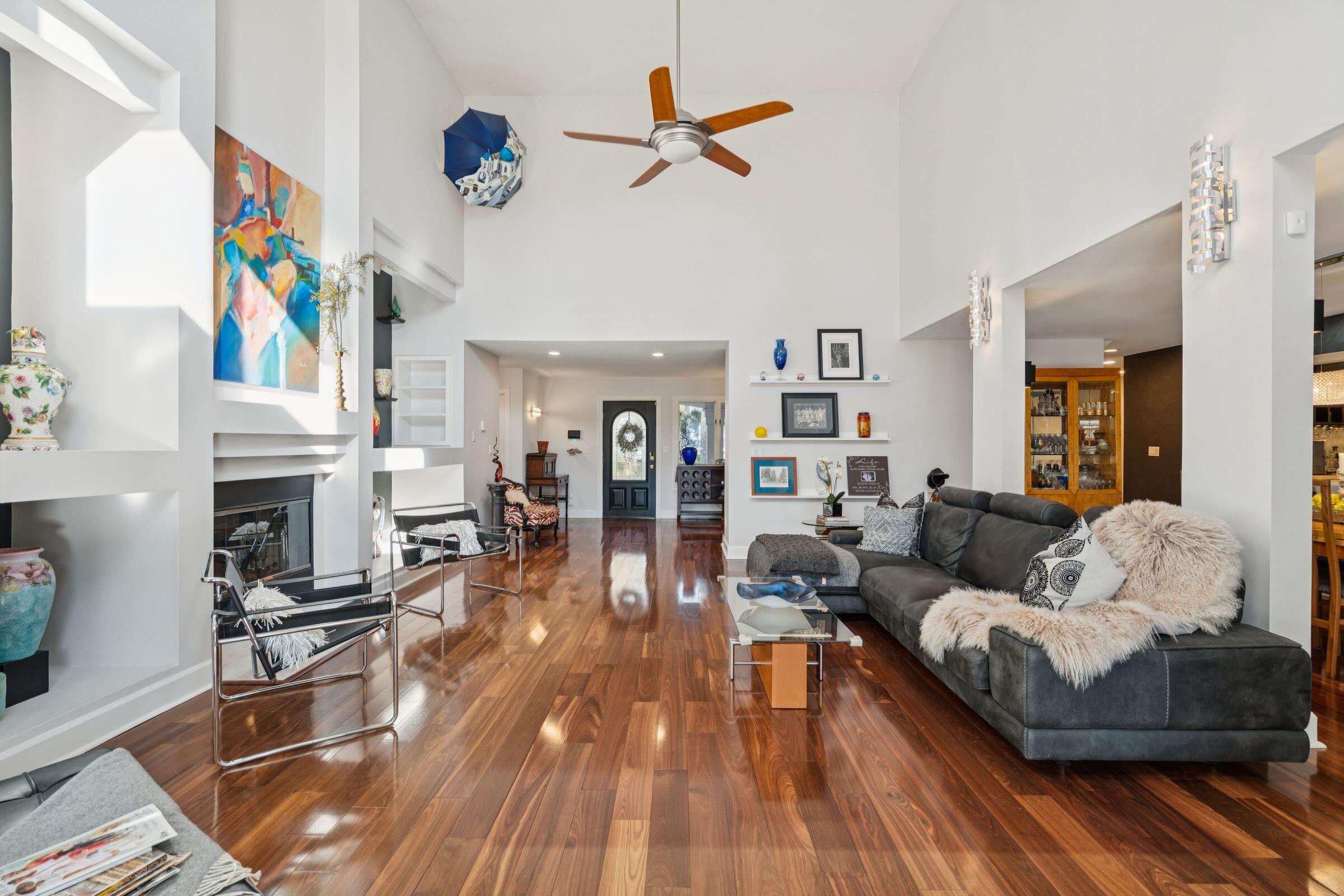 9 Fairway Village Lane