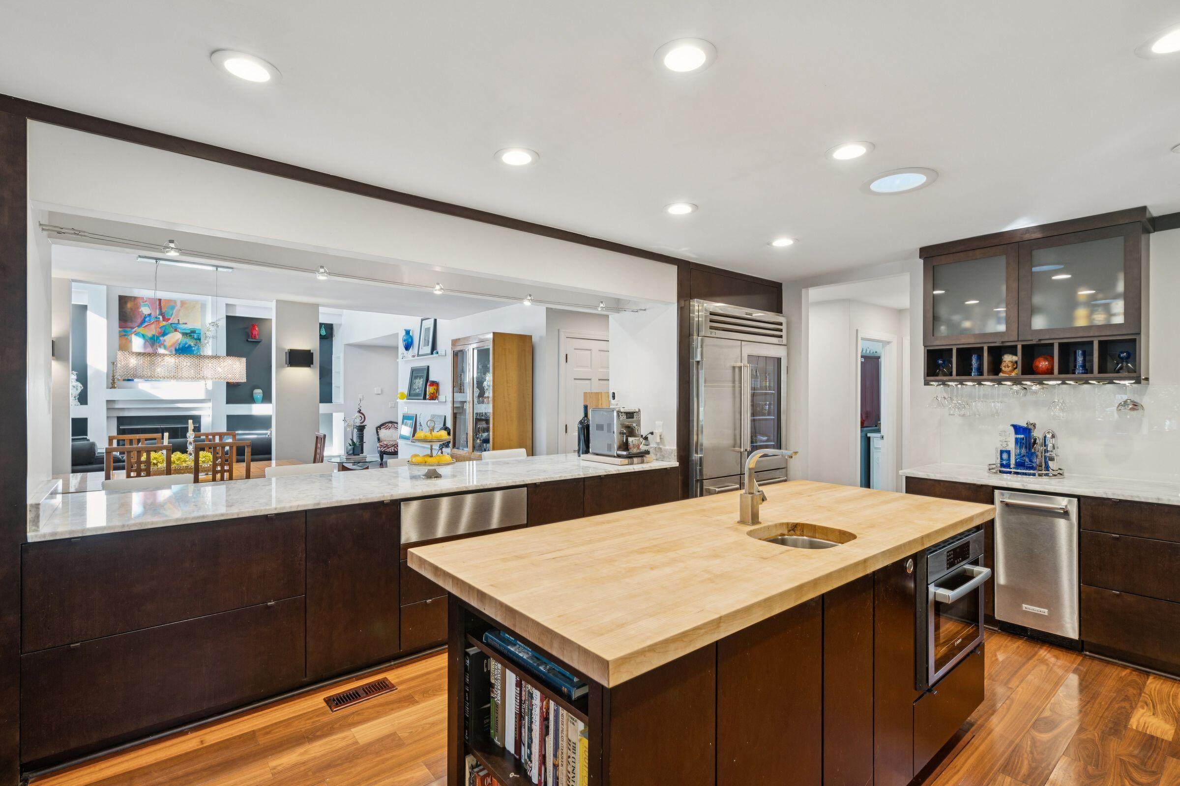 9 Fairway Village Lane