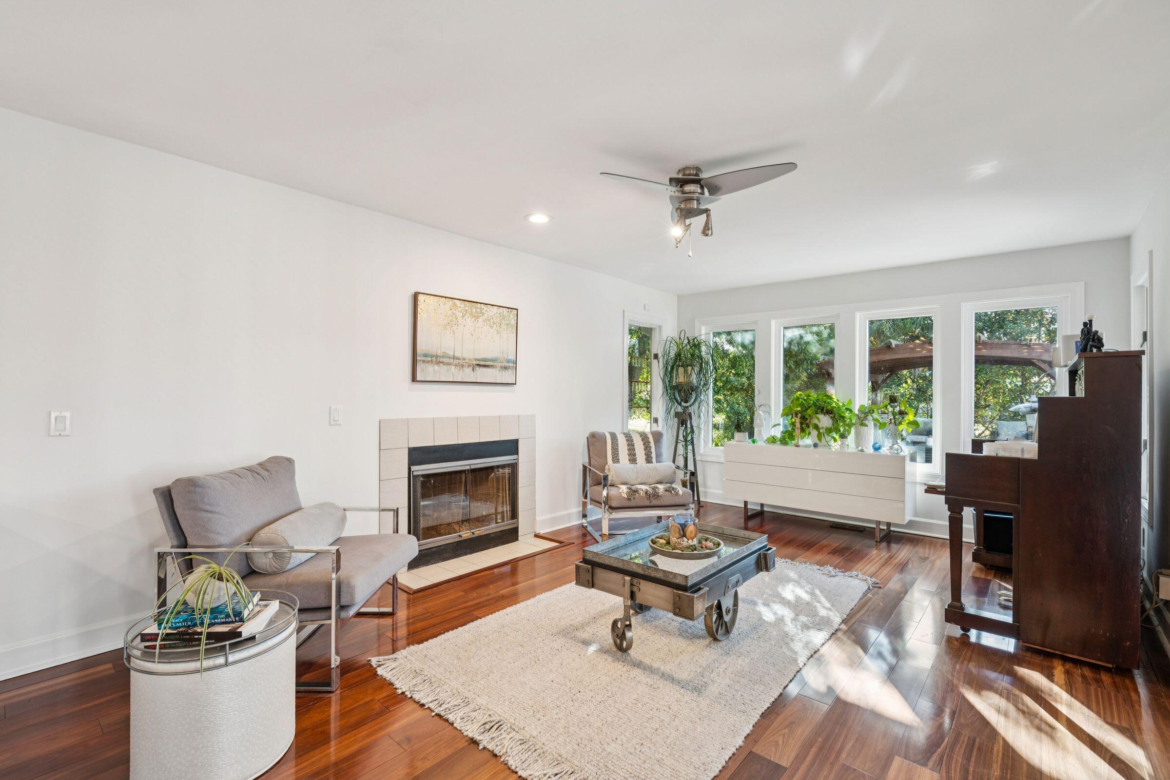 9 Fairway Village Lane