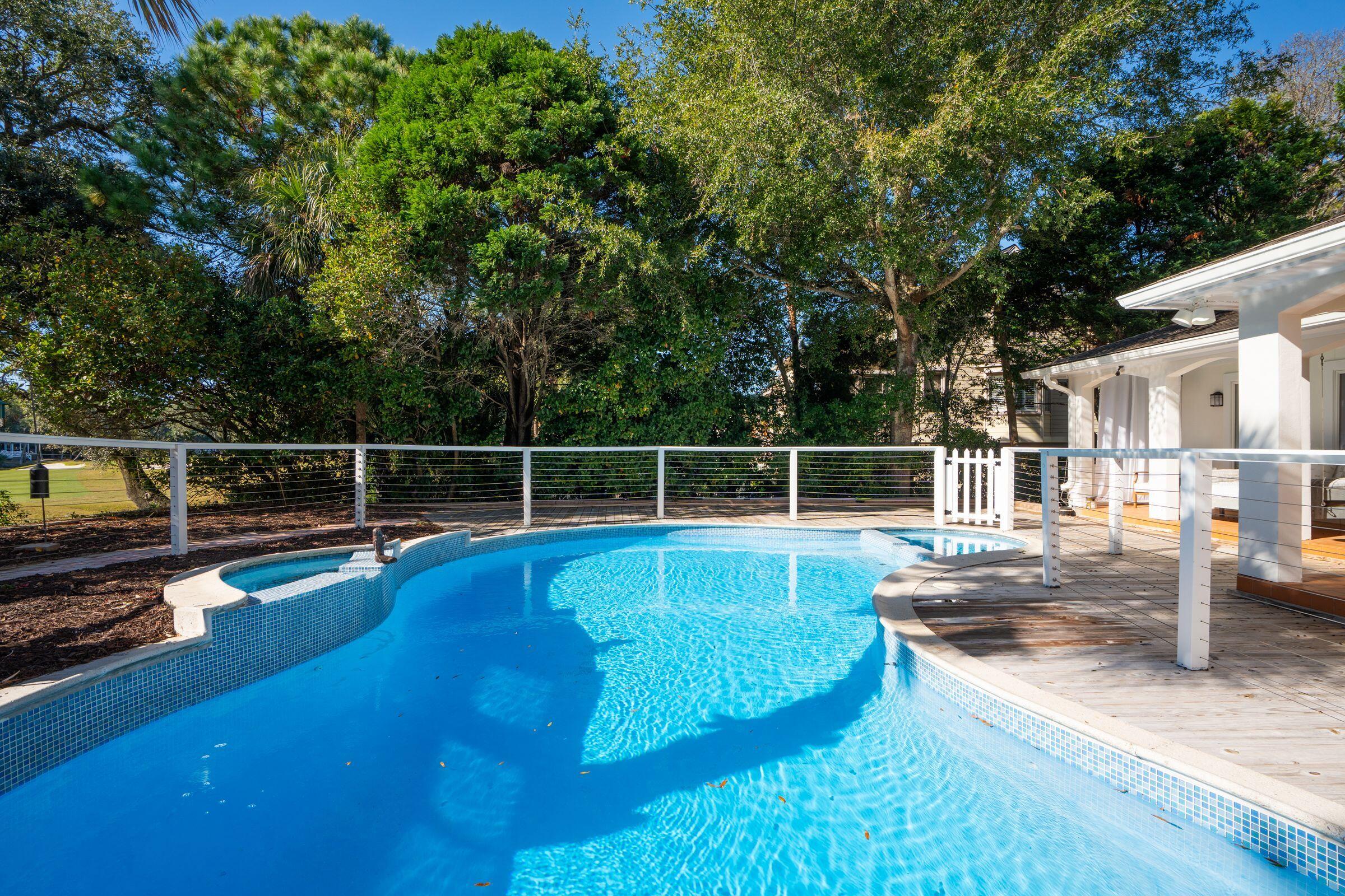 9 Fairway Village Lane