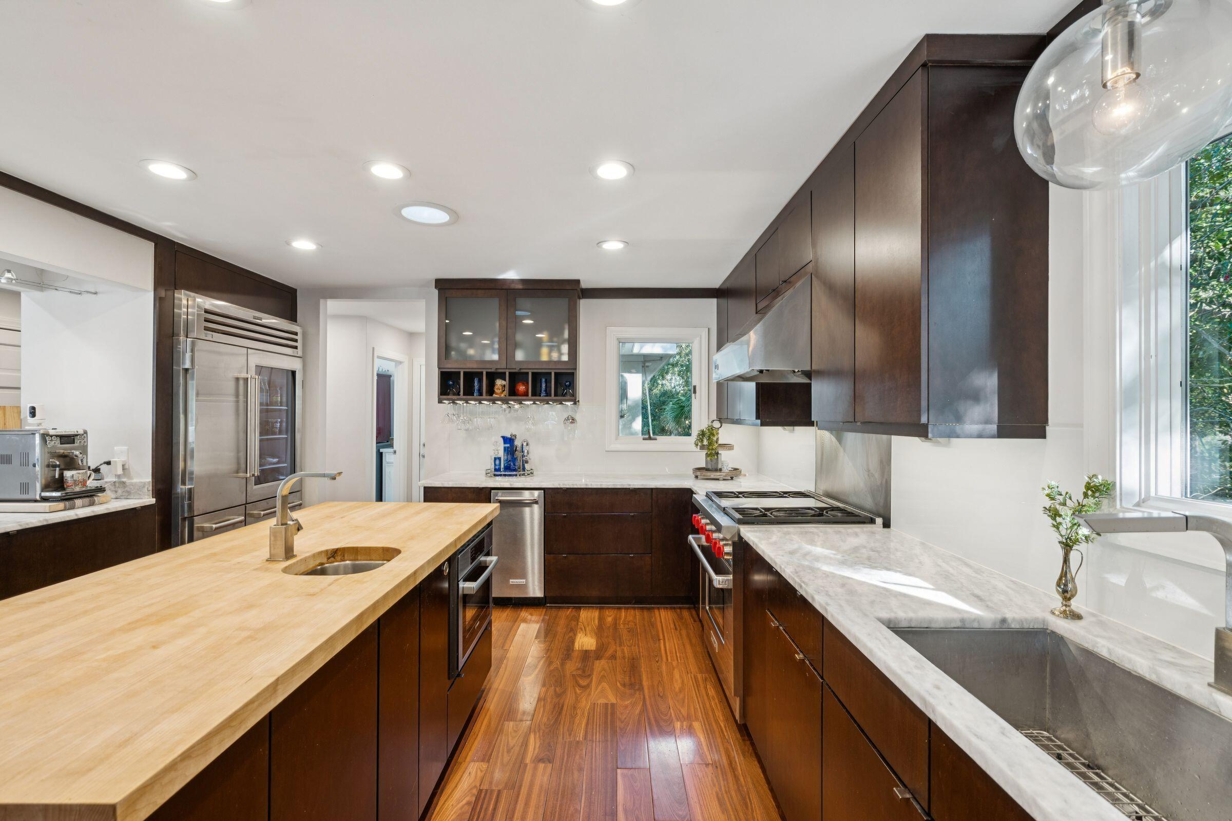 9 Fairway Village Lane