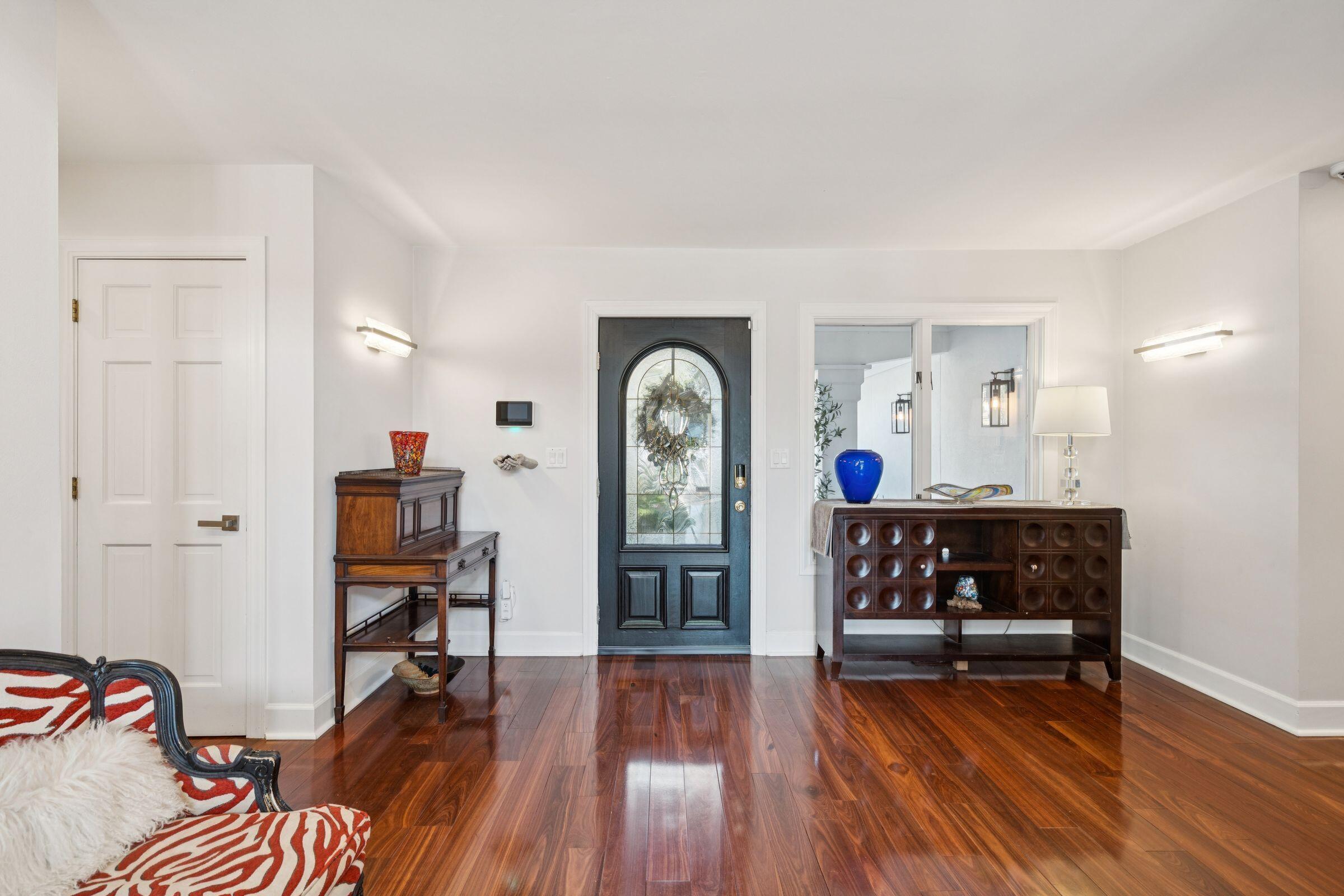 9 Fairway Village Lane