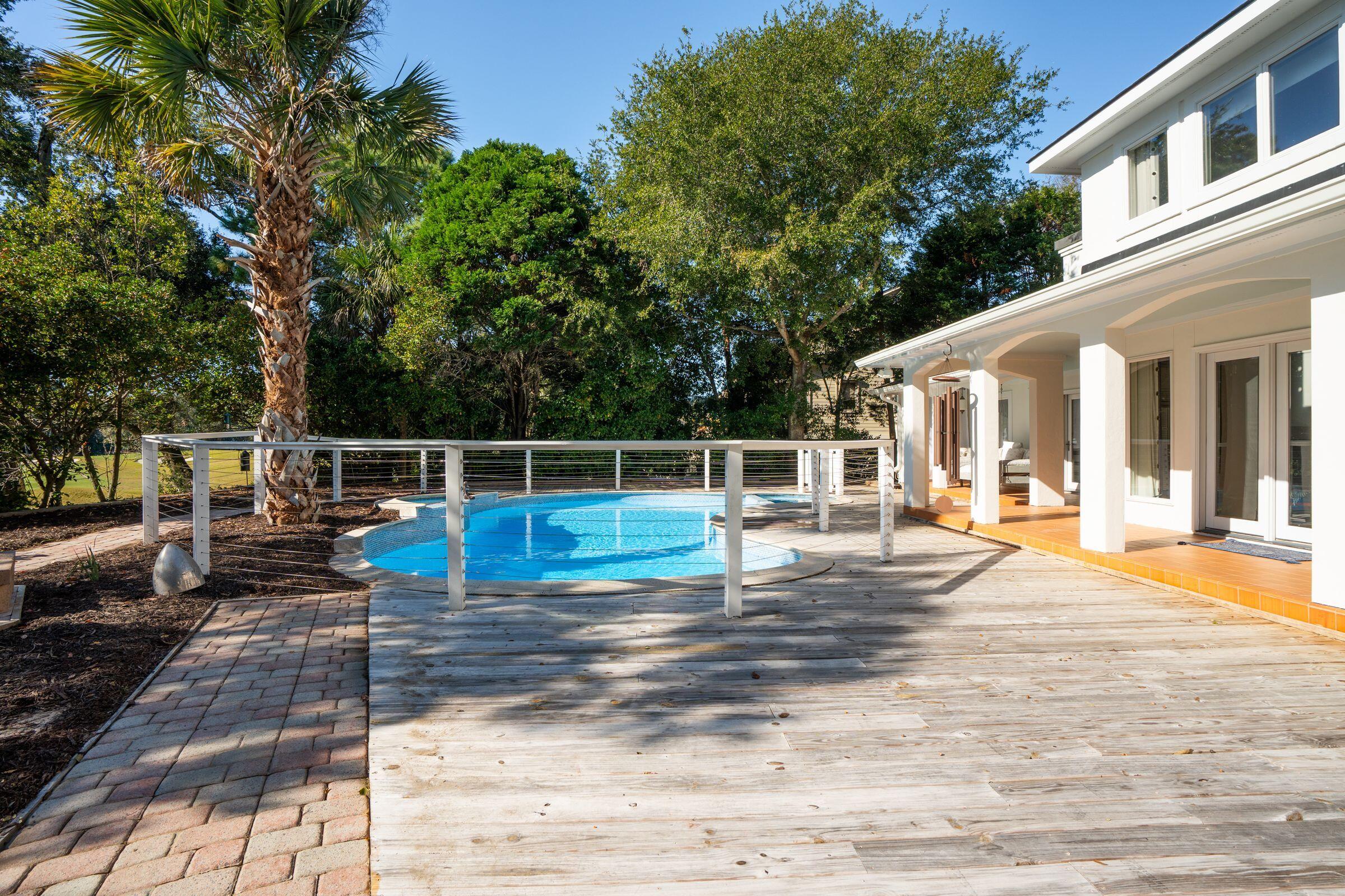 9 Fairway Village Lane