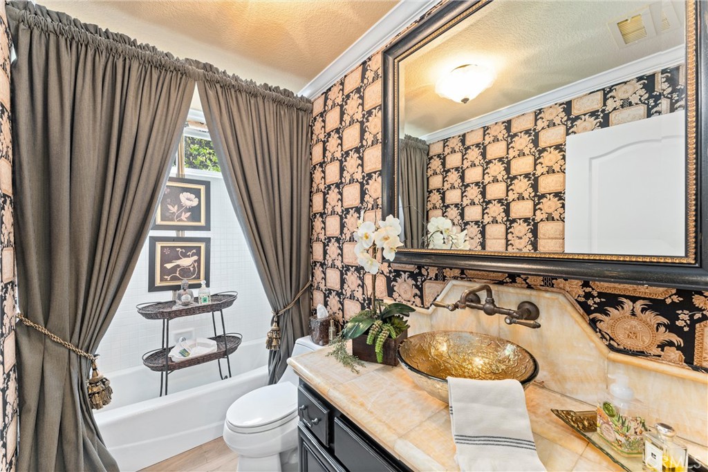 19461 Jasper Hill Road