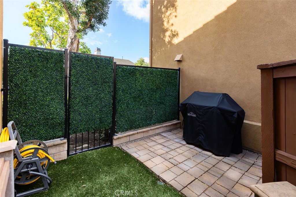 82 Trumpet Vine Street 59