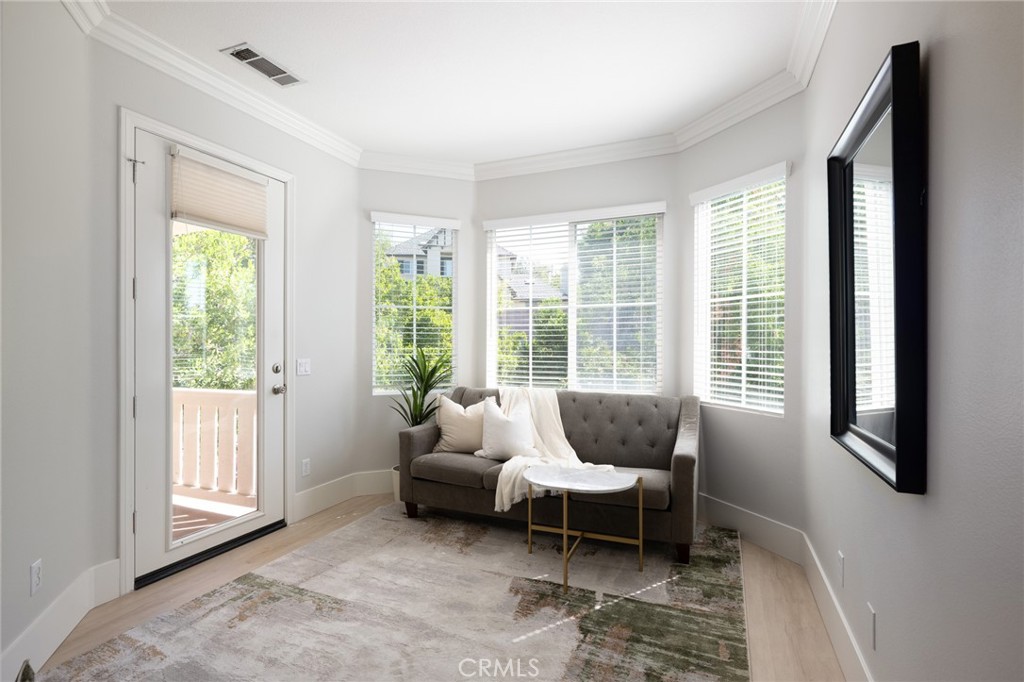 18 Beacon Point