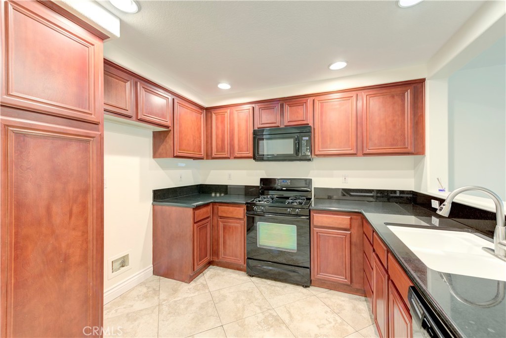 87 Three Vines Court