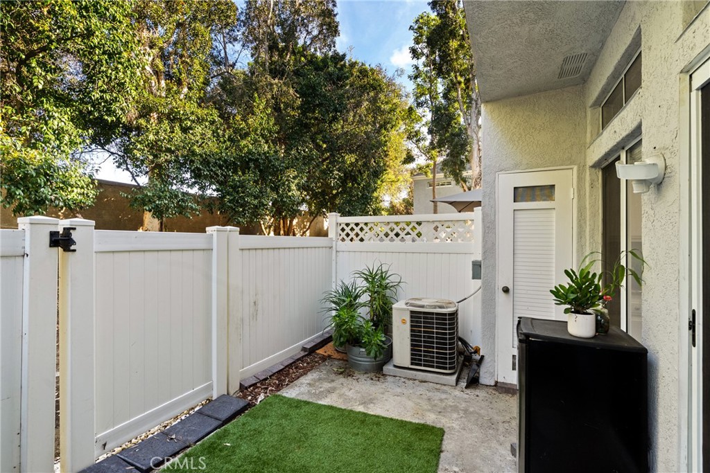 28305 Paseo El Siena 10