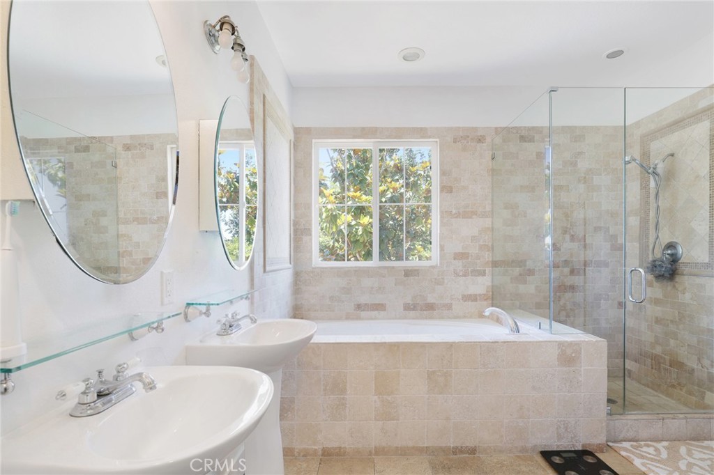 15 Langford Ln