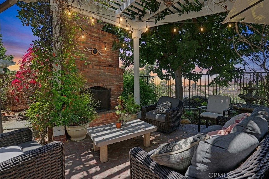 15 Langford Ln