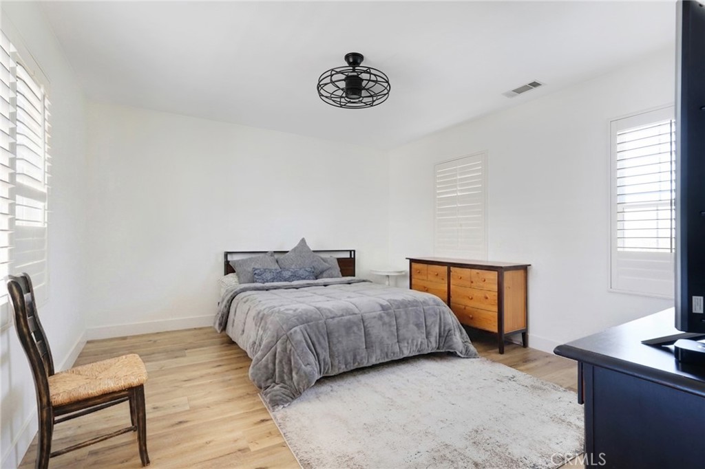 15 Langford Ln