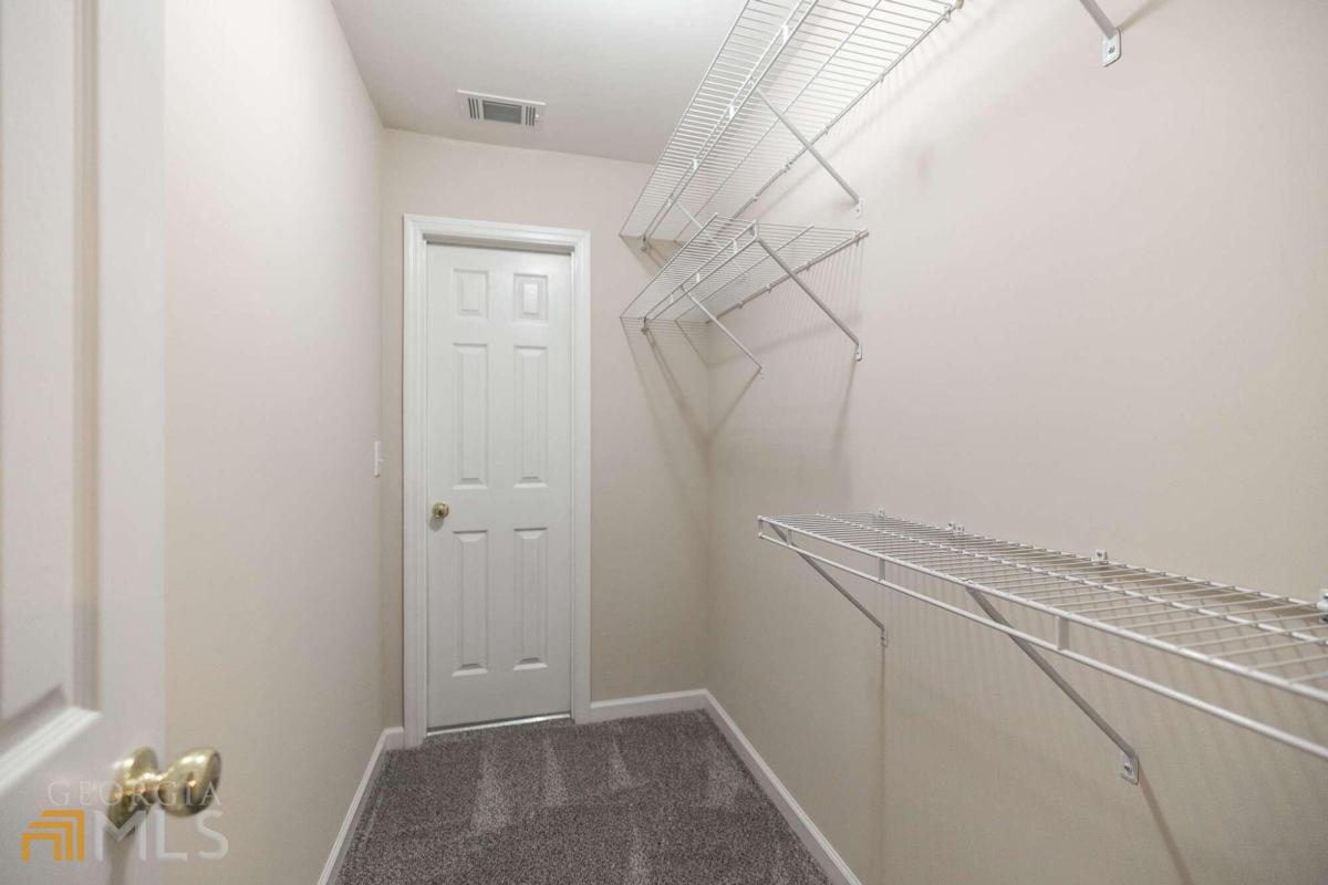 1030 St James Place