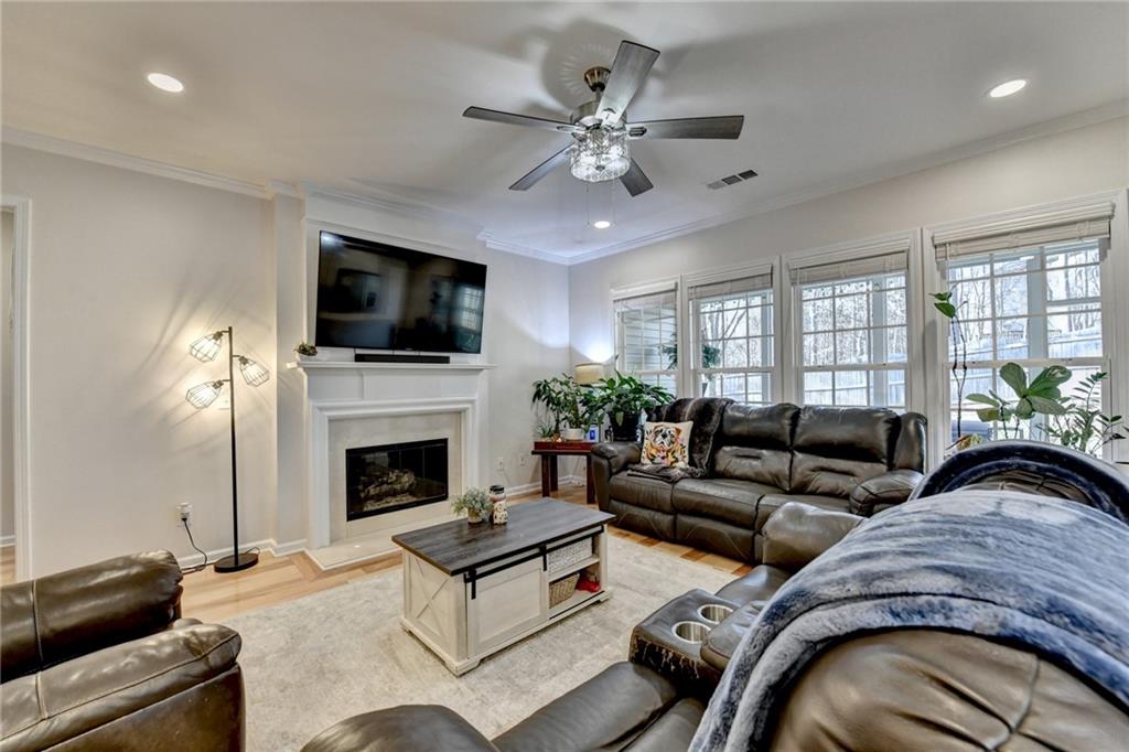 6770 Waveland Drive