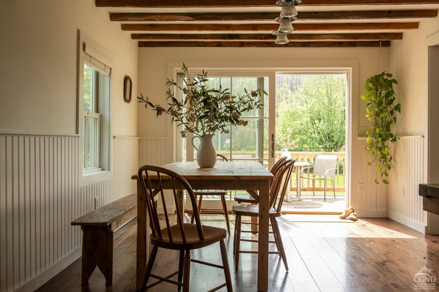 111 Mountain View Street, Copake