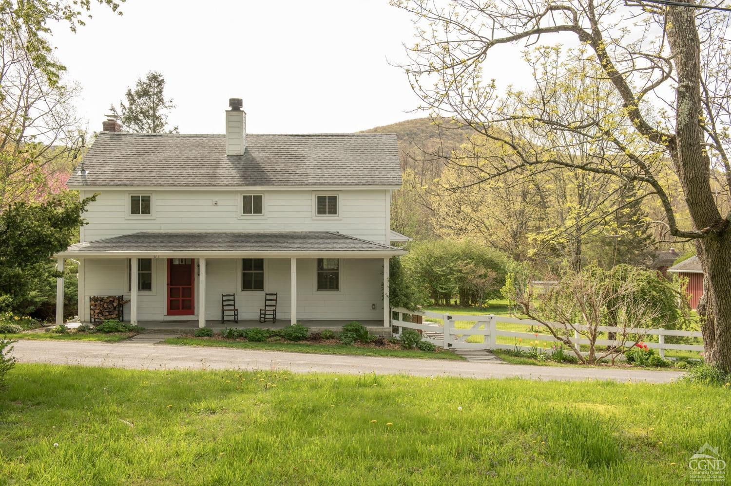 111 Mountain View Street, Copake