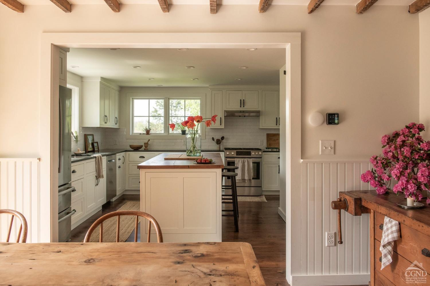 111 Mountain View Street, Copake