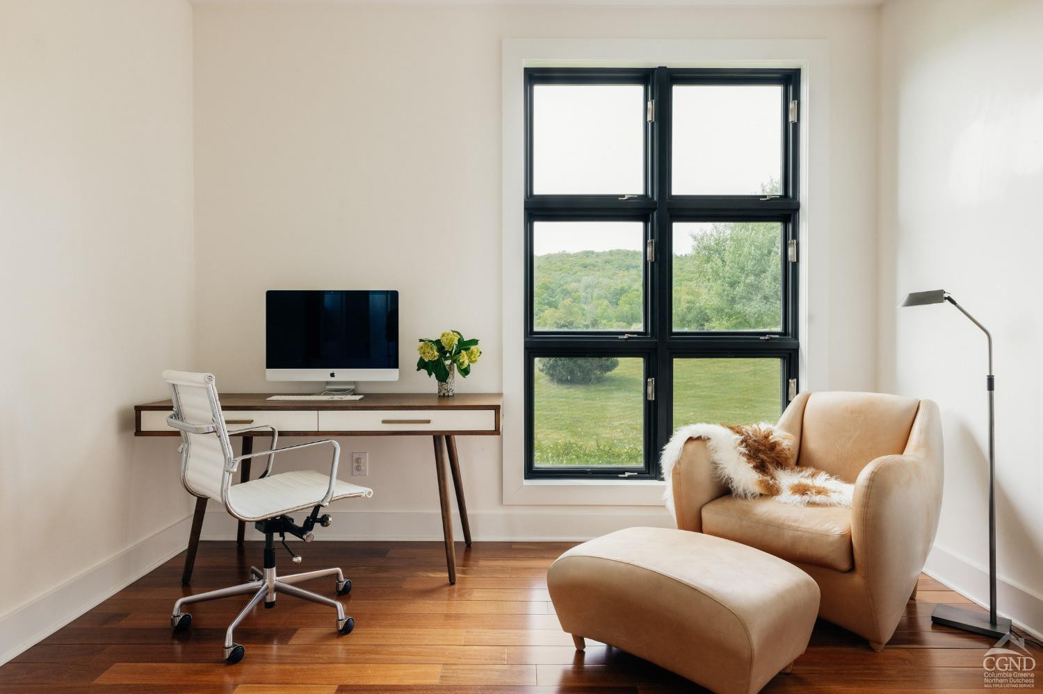 128 Robin Lane, Copake