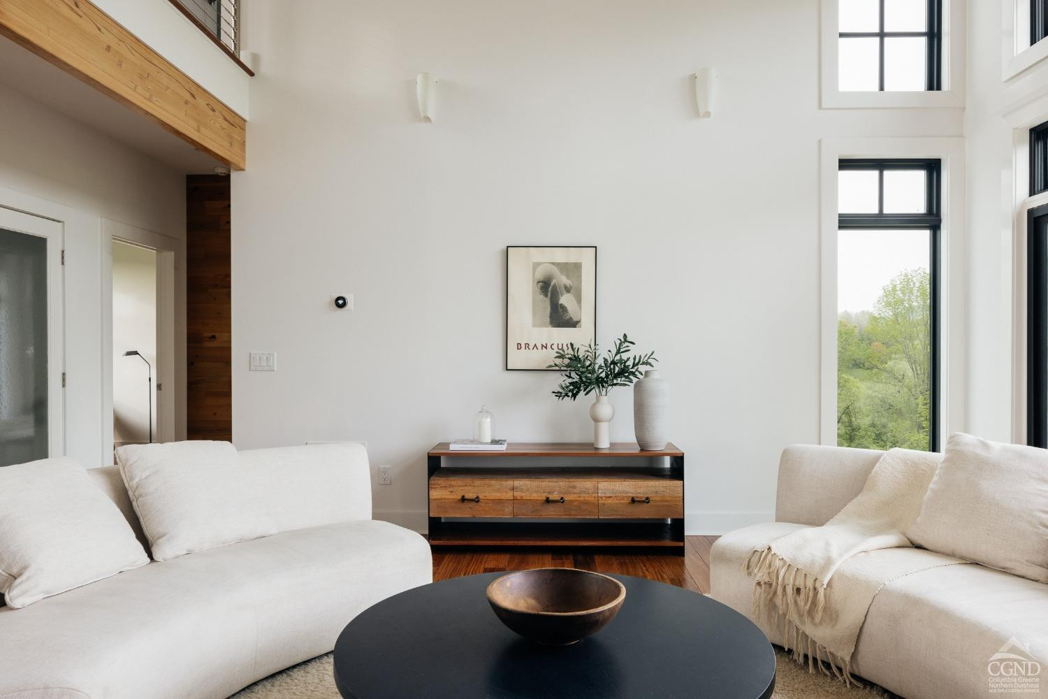 128 Robin Lane, Copake