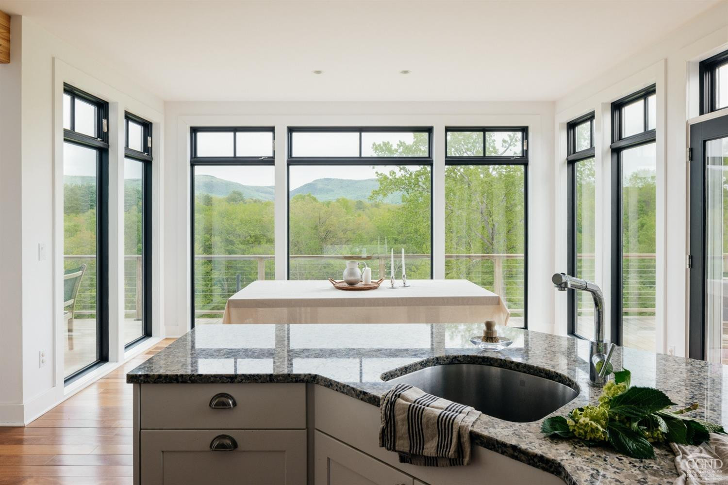 128 Robin Lane, Copake