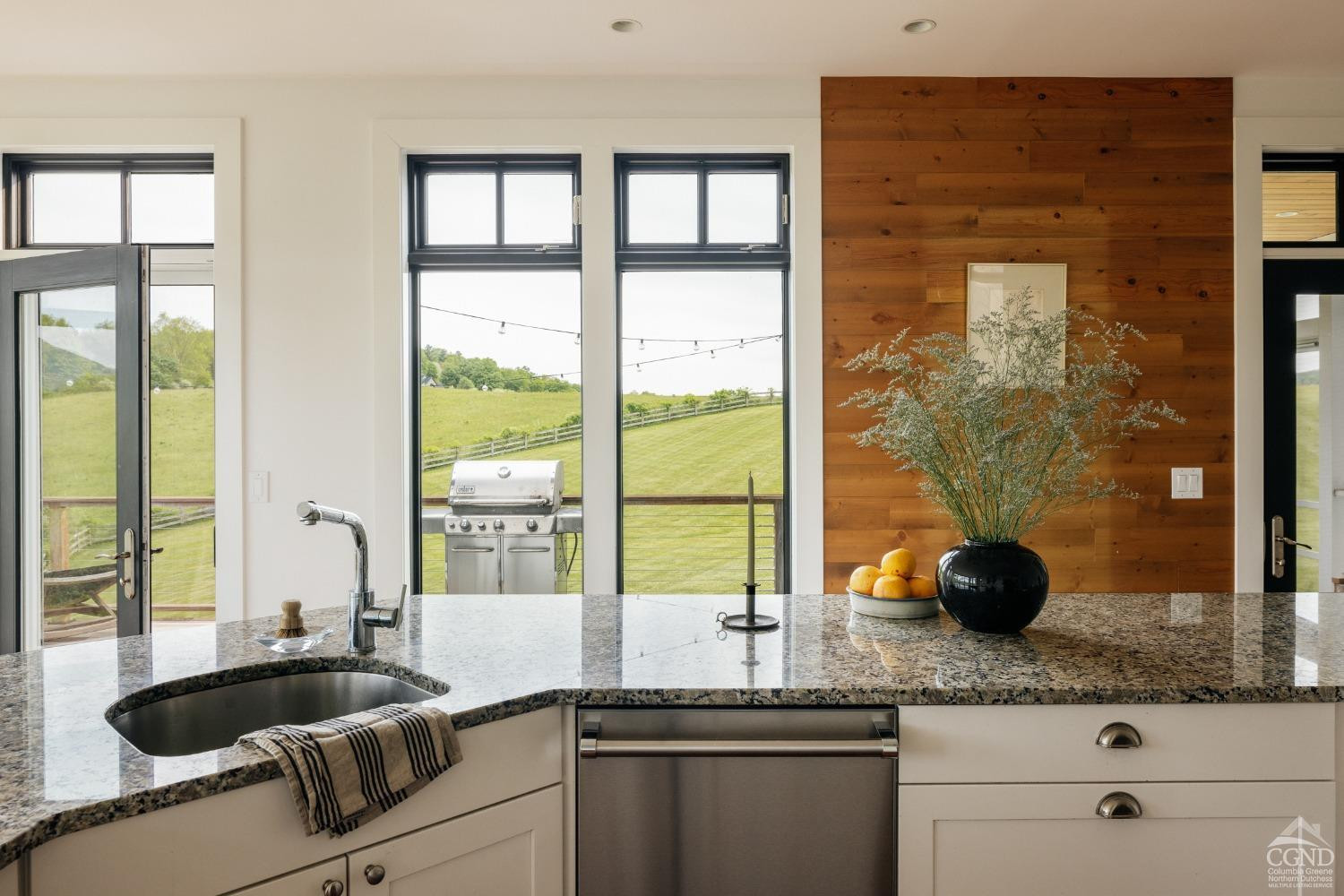 128 Robin Lane, Copake