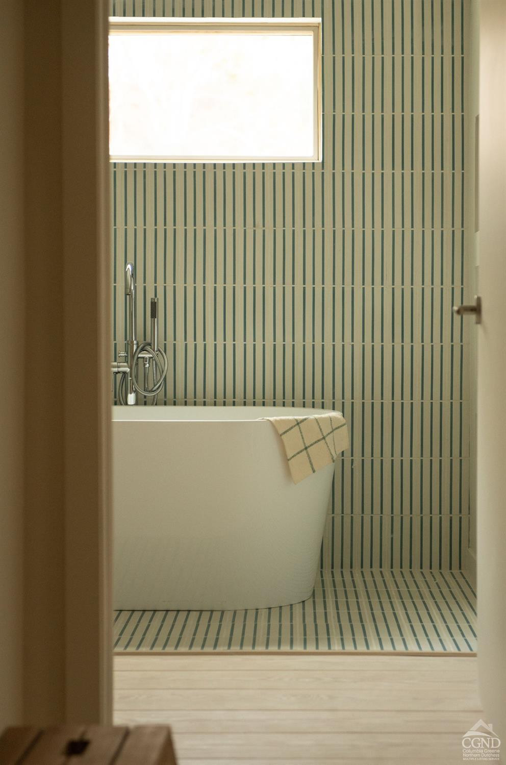 327 Water Street Road