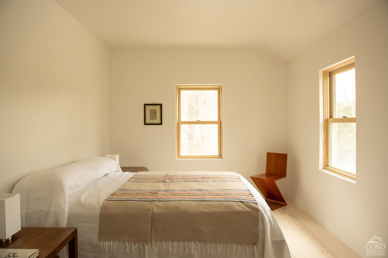 327 Water Street Road