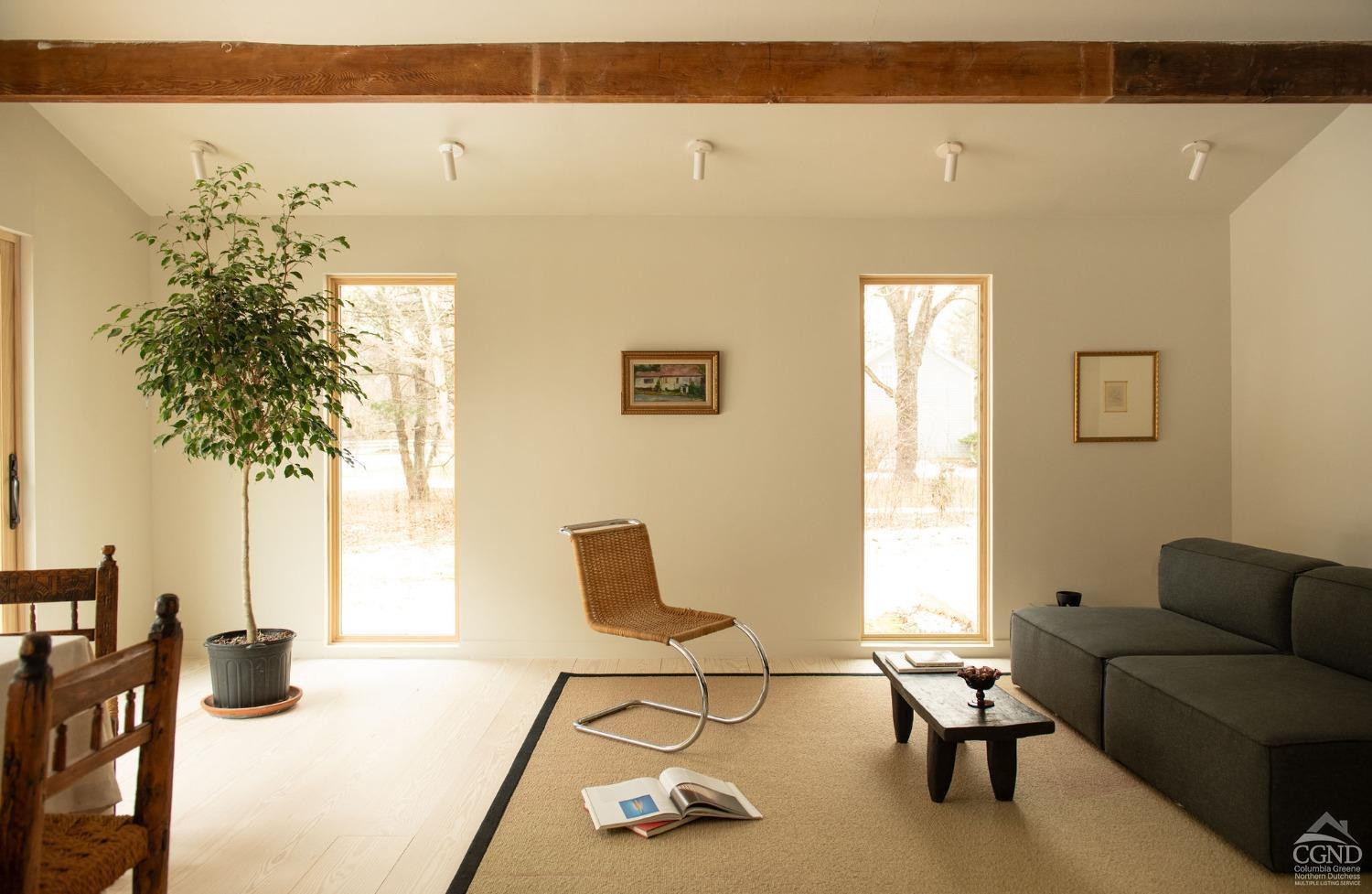 327 Water Street Road