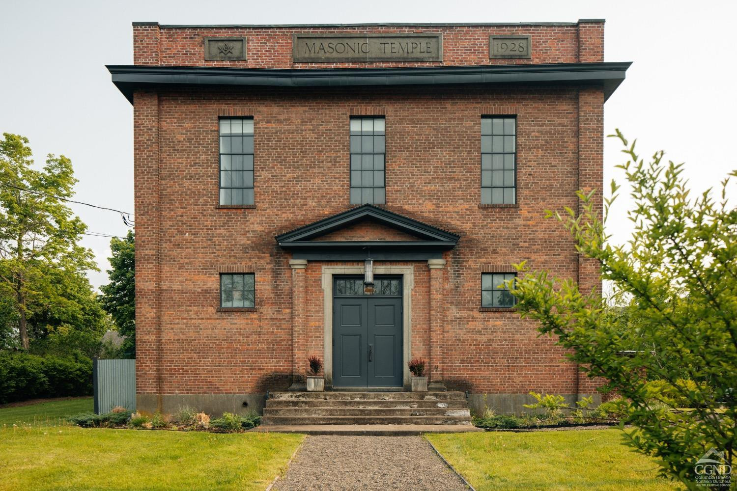 57 Cold Water Street