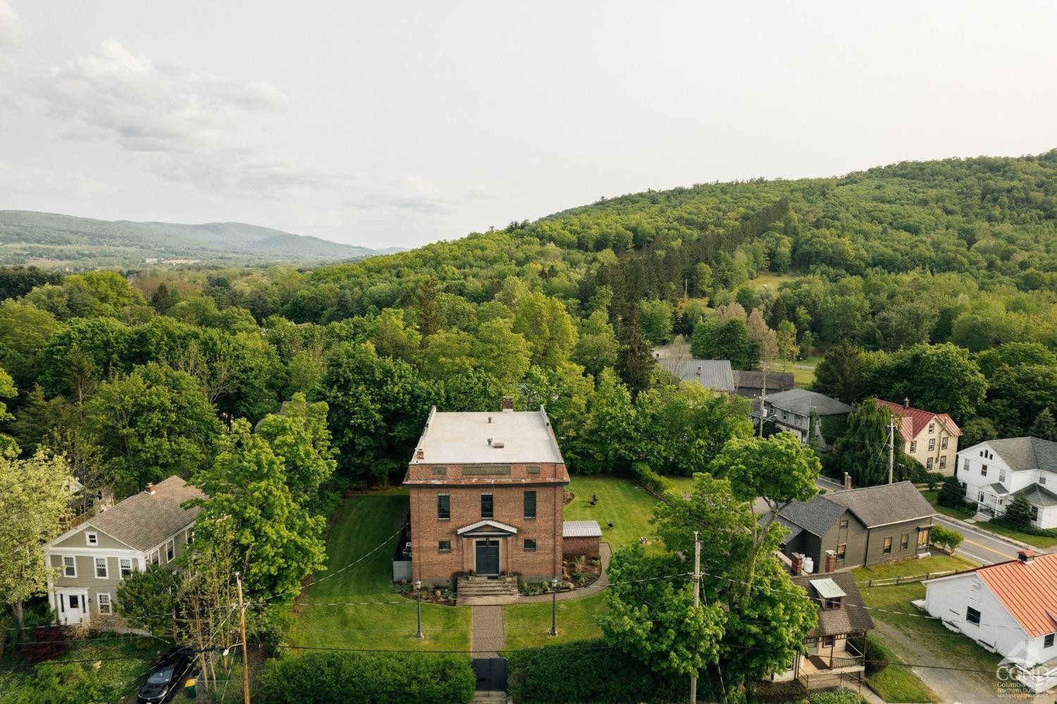 57 Cold Water Street