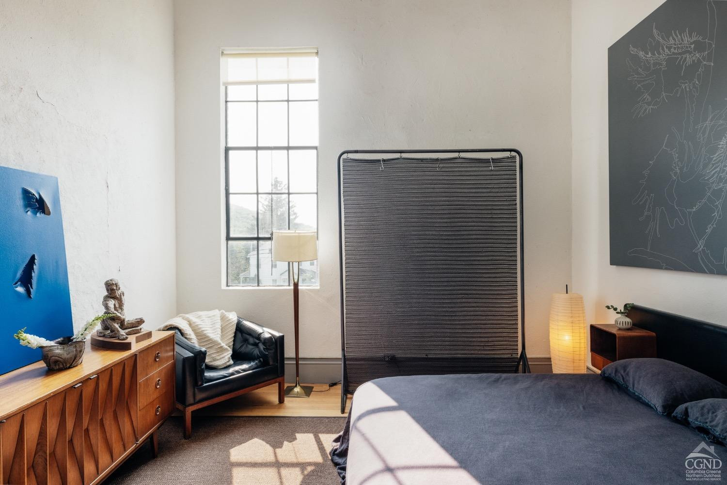 57 Cold Water Street