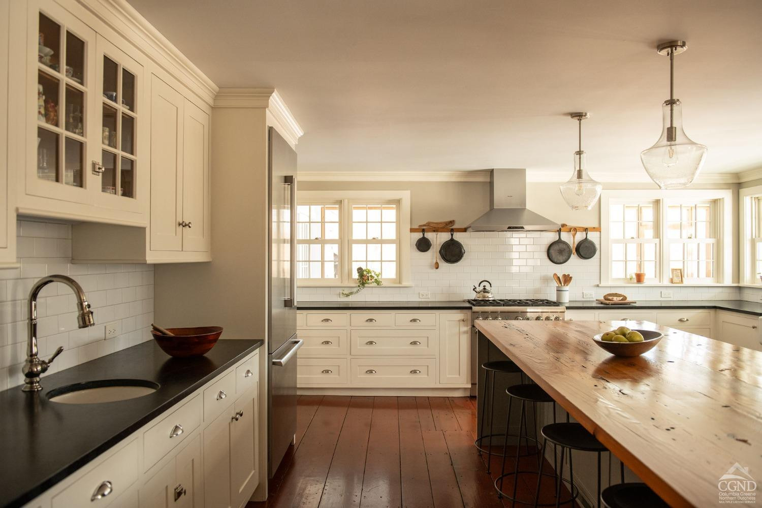 460 Silvernails Road