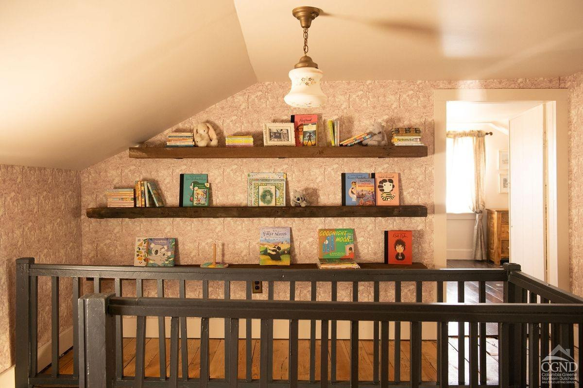 169 Main Street, Hudson