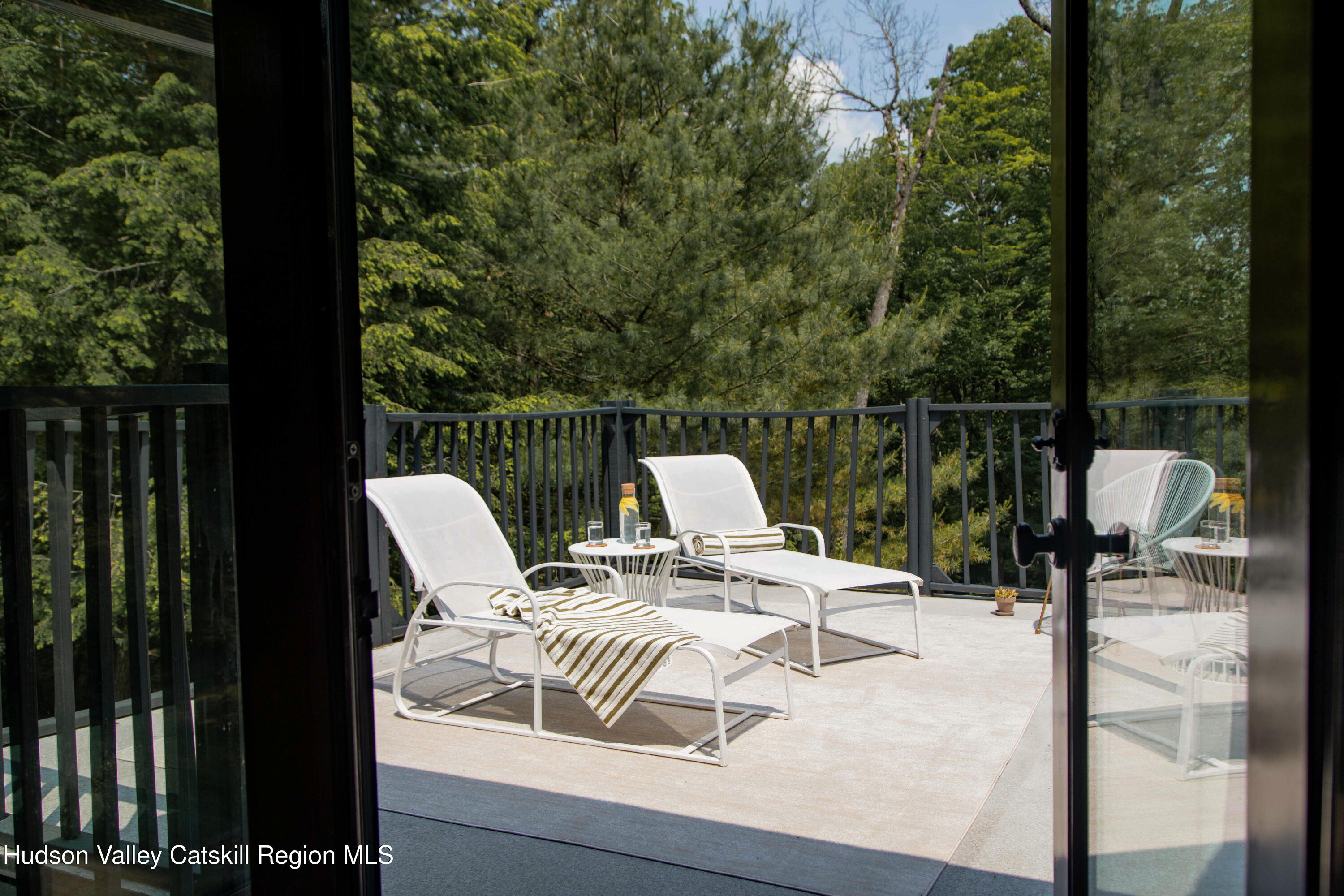 10 High Wood Road, Staatsburg