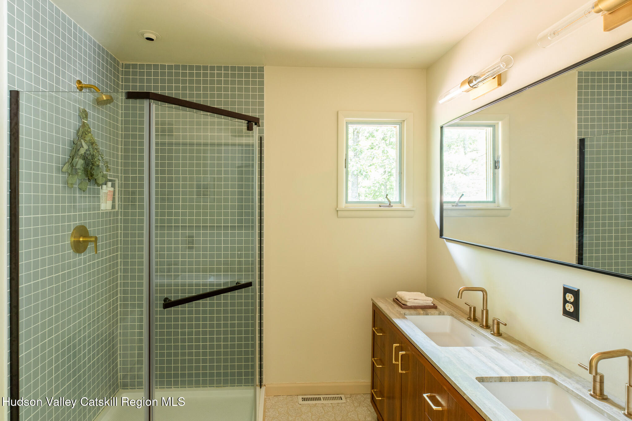 10 High Wood Road, Staatsburg