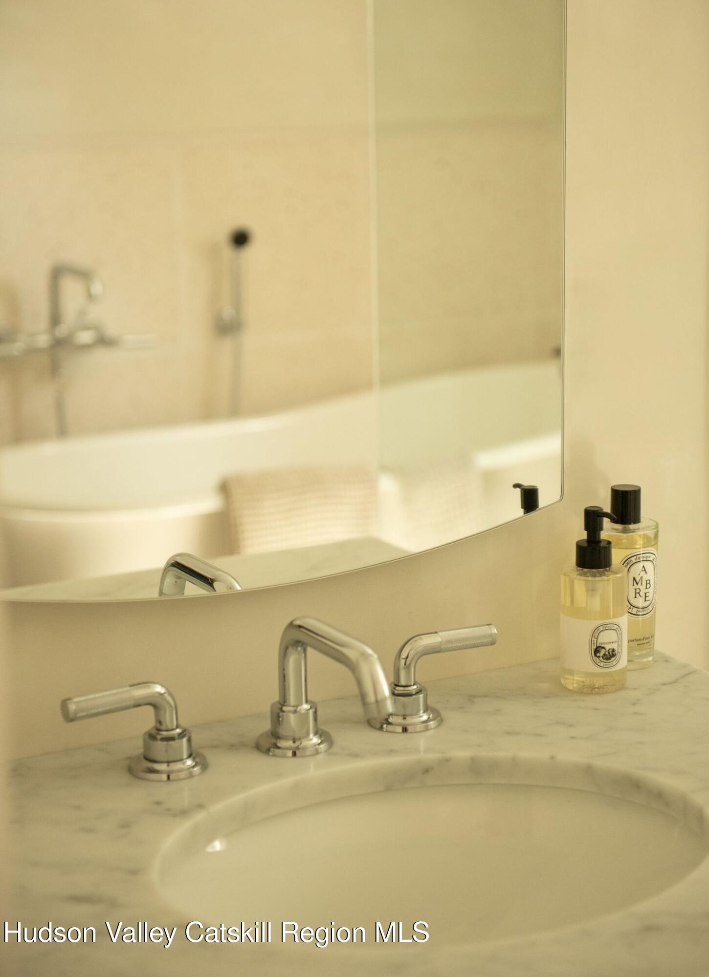 444 Fishcreek Road, Saugerties