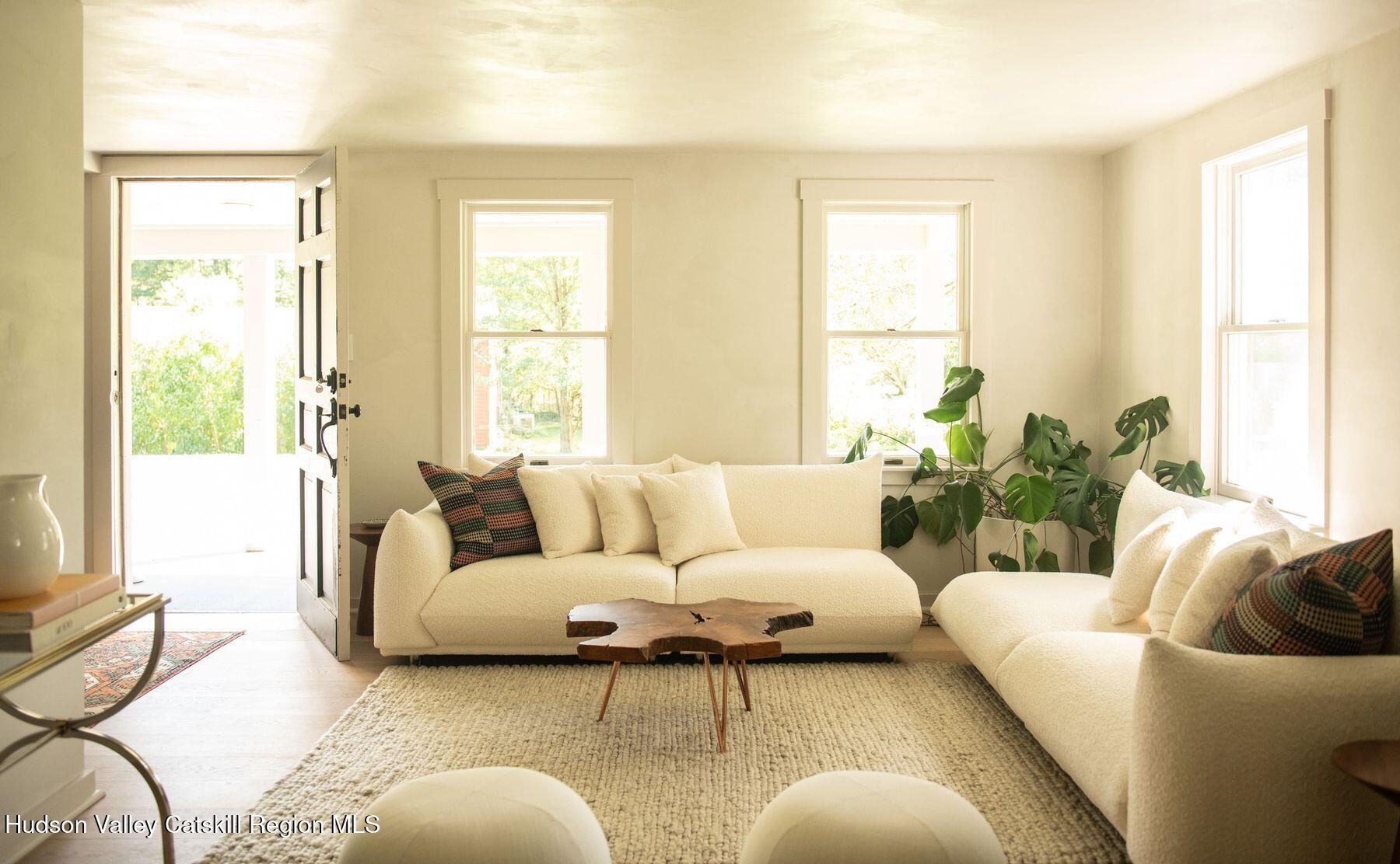 444 Fishcreek Road, Saugerties