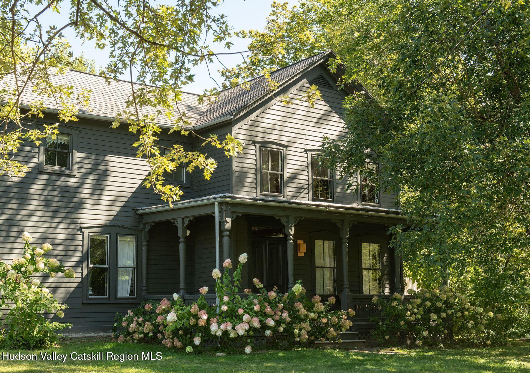 131 Northern Boulevard