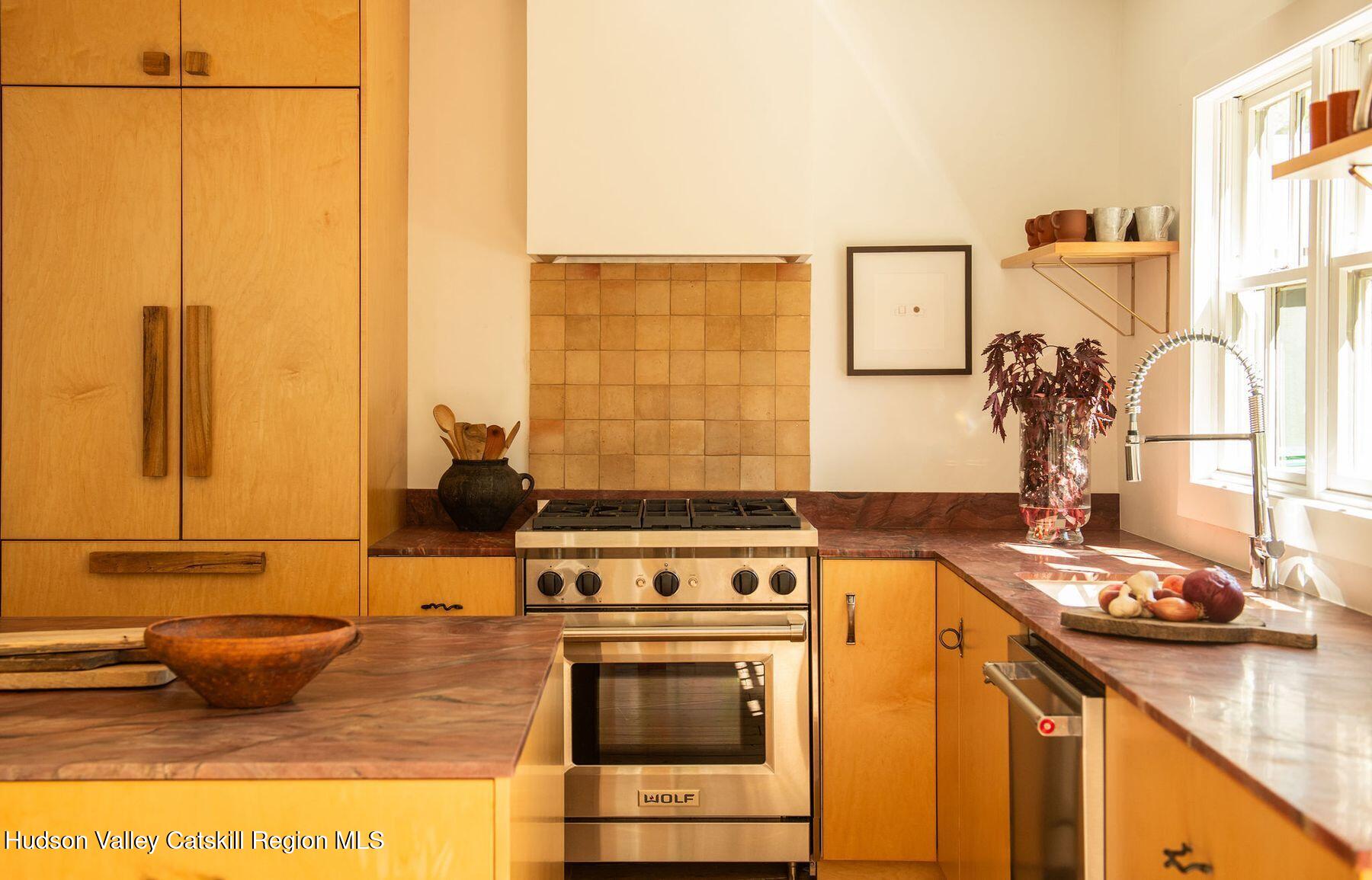 131 Northern Boulevard