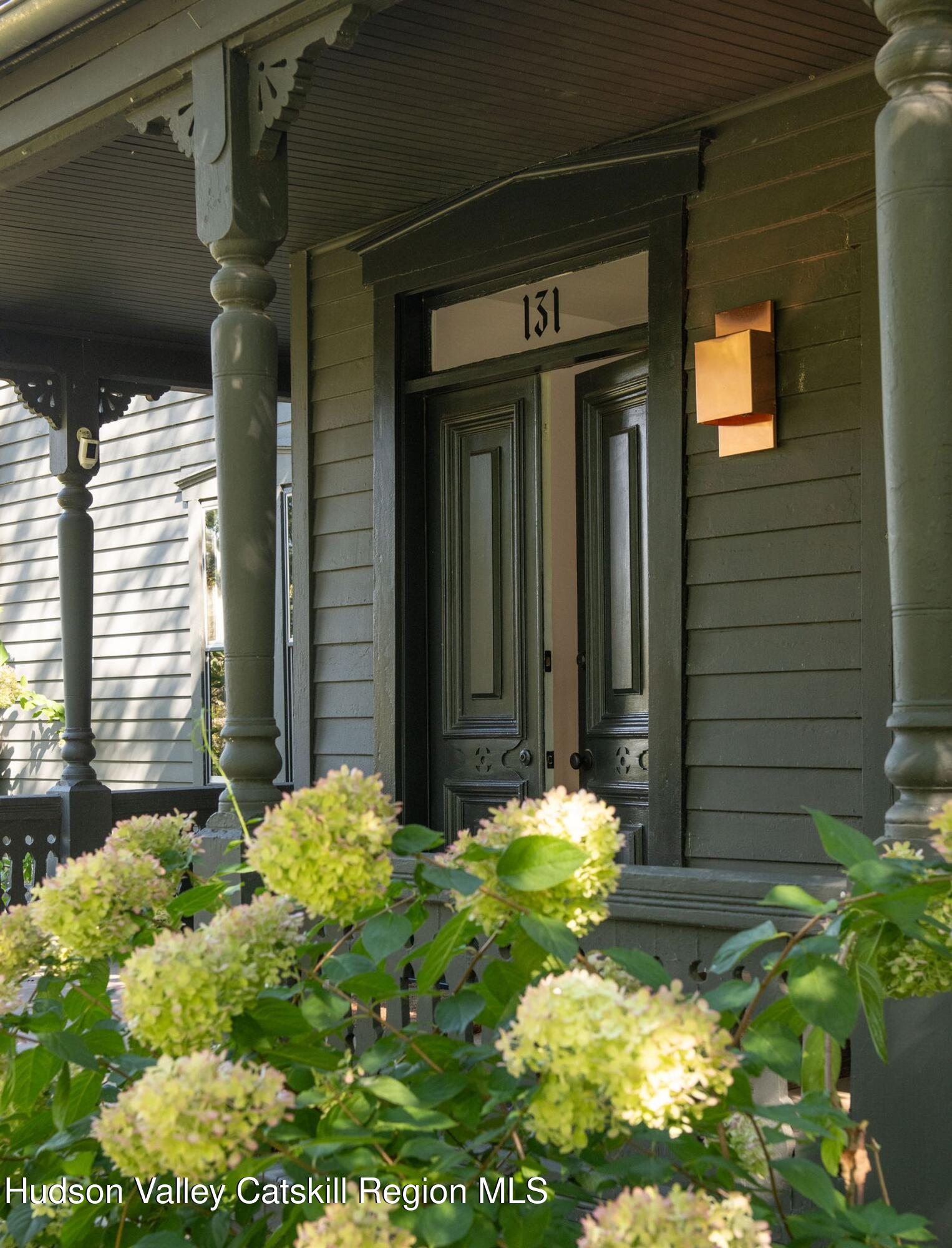 131 Northern Boulevard