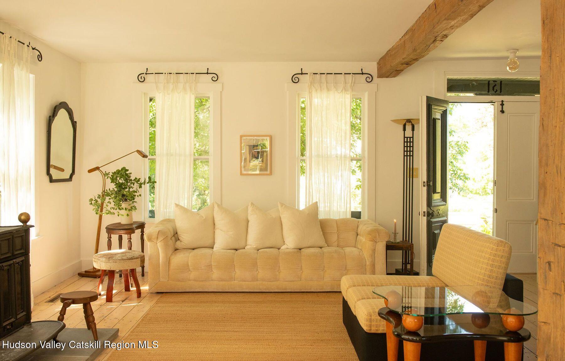 131 Northern Boulevard